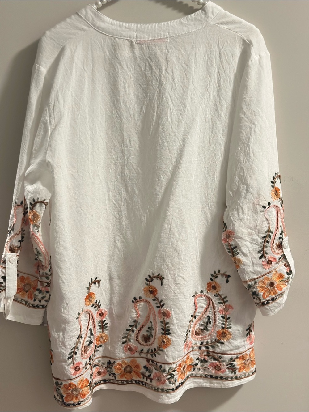Ana & Rose White Boho Embroidered Button Front Tunic Blouse 3/4 Roll-Tab Sleeve - Picture 2 of 12